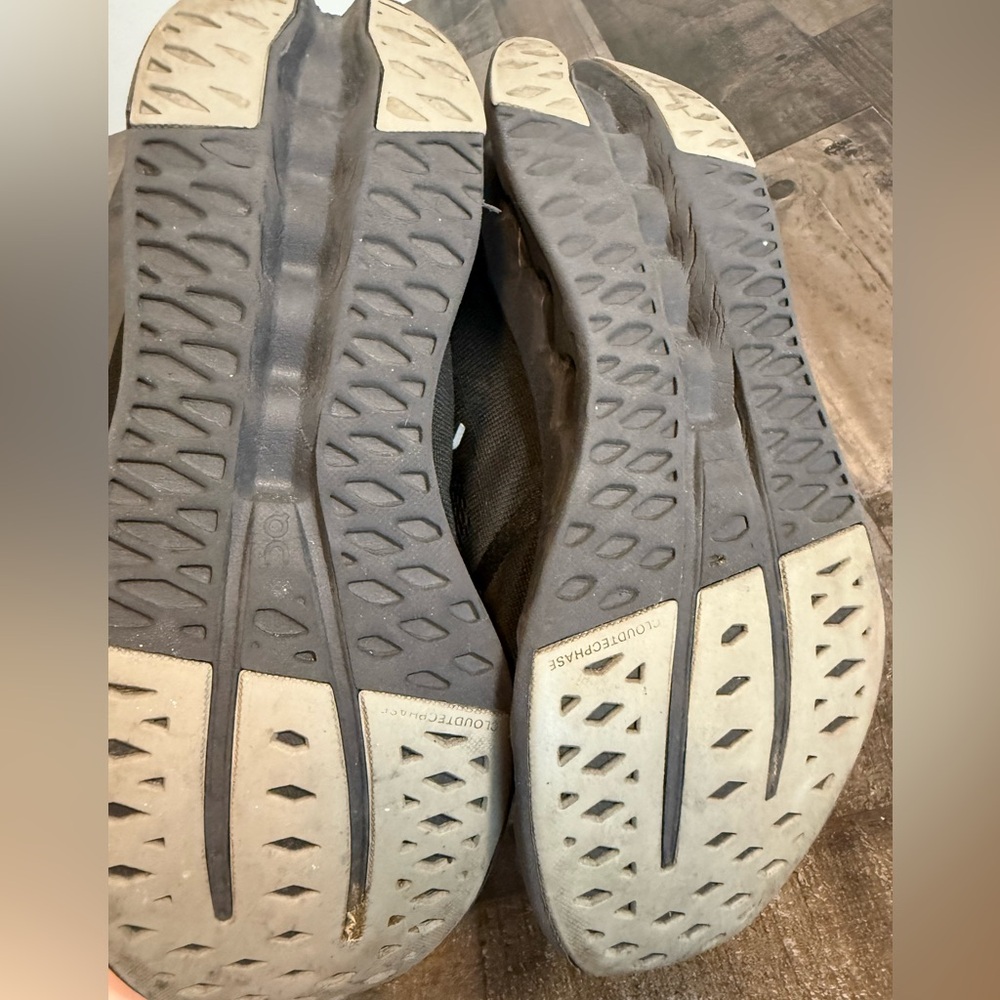 On Running Cloudtec Phase Black Running Sneakers … - image 6